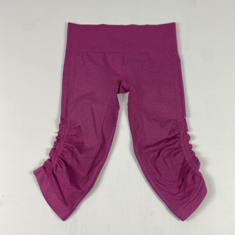 Lululemon Pants Womens 2 Pink Crop Capri Ruched‎ Leg Seamless Yoga Leggings